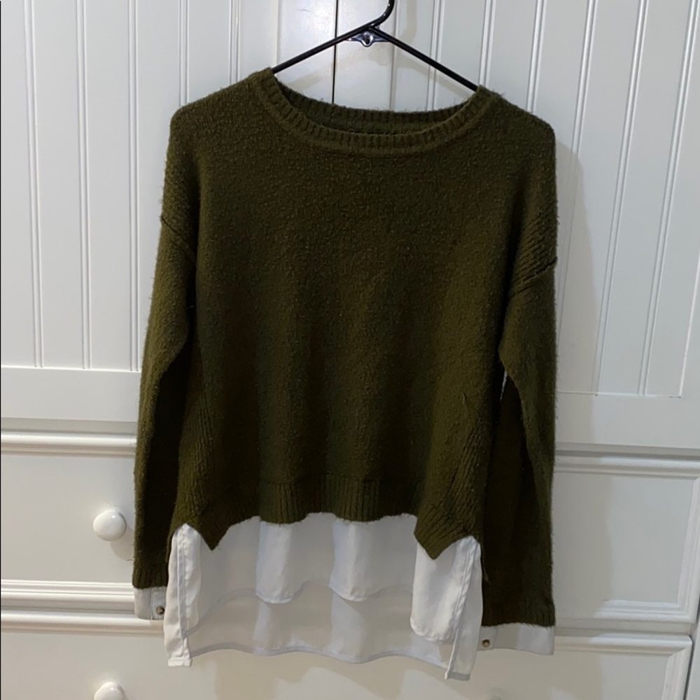•Women’s Long Sleeve